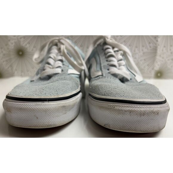Vans baby blue Old Skool skate shoe. Size 7(M), 8.5(W) - Picture 2 of 8